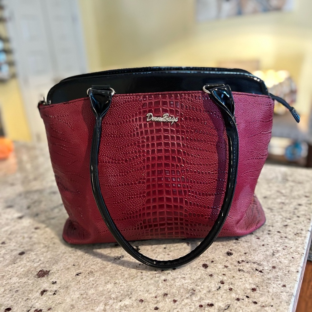 Handbag